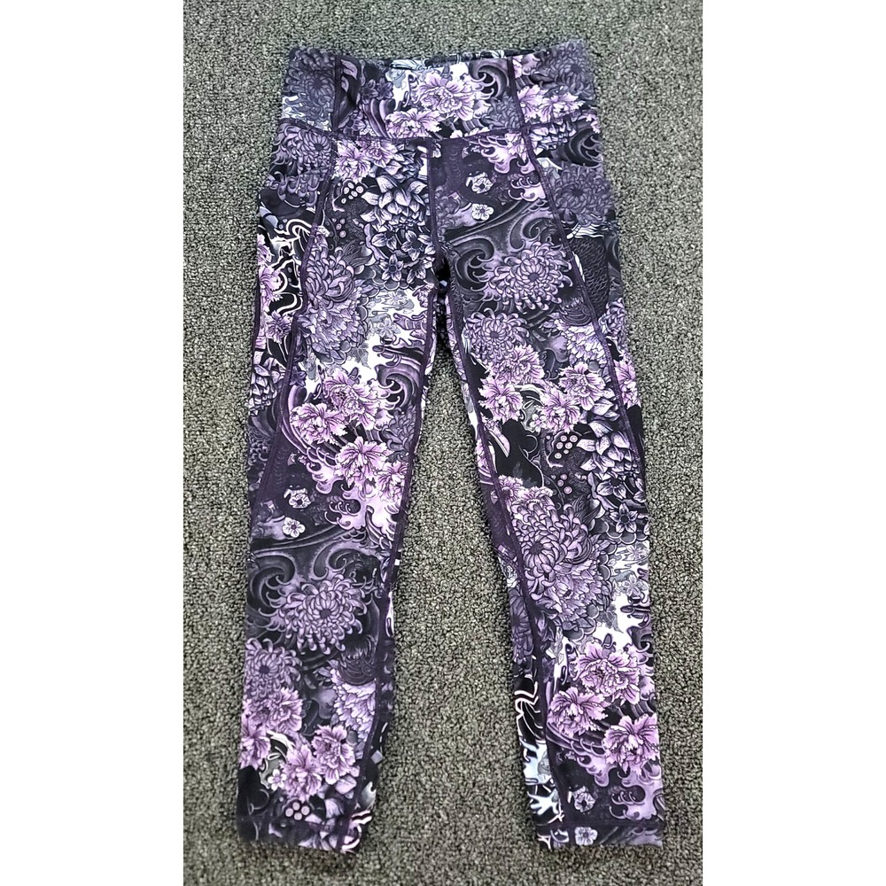 Lululemon Leggings Women 6 Purple Time To Sweat Crop Luxtreme Running Floral AOP